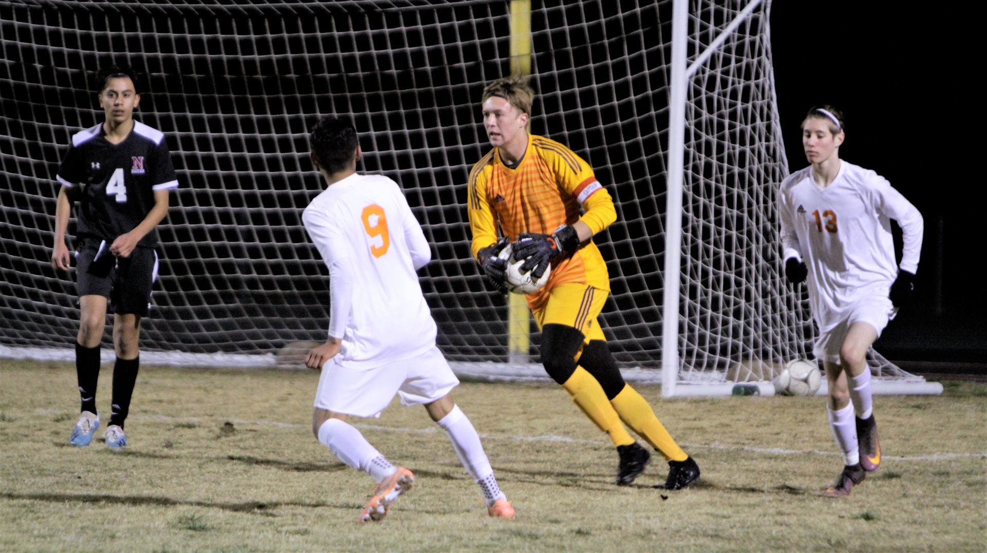 012120NipomoSoccer04.JPG